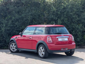 2012 MINI Hatch One Hatchback (2010 - 2014) in Red — image 6