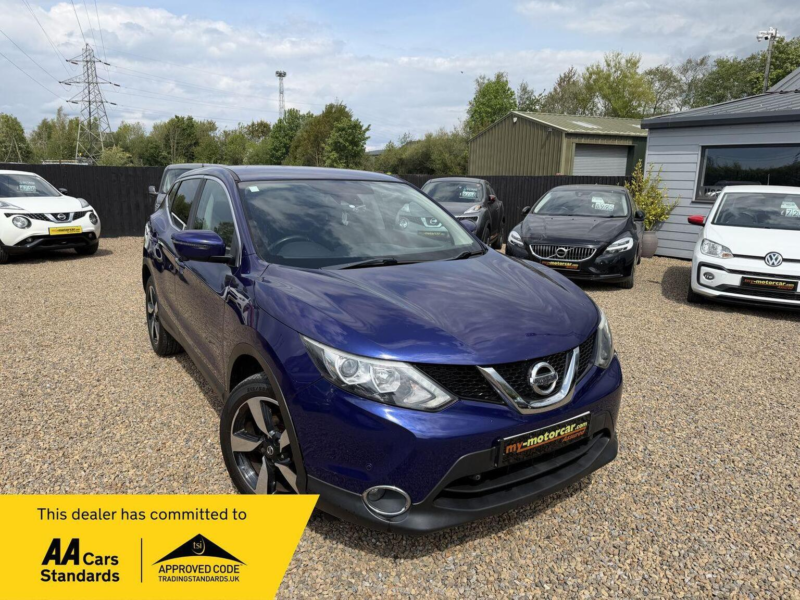 2015 Nissan Qashqai 1.2 Dig-T N-Tec 2WD Euro 5 (s/s) 5dr in Blue — image 1