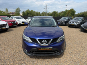 2015 Nissan Qashqai 1.2 Dig-T N-Tec 2WD Euro 5 (s/s) 5dr in Blue — image 6