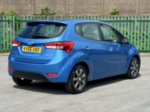 2016 Hyundai Ix20 1.4 Ix20 Se 1.4 Bd in Blue — image 4