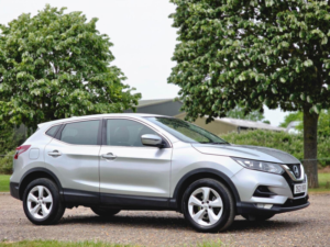 2021 Nissan Qashqai 1.3 Dig-T Acenta Premium Dct Auto Euro 6 (s/s) 5dr in Silver — image 2