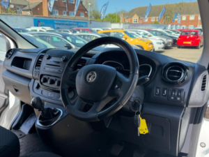 2019 Vauxhall Vivaro 1.6 Cdti 2900 Sportive L1 H1 Euro 6 5dr in White — image 2