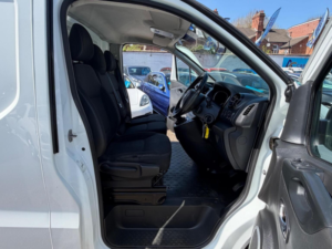 2019 Vauxhall Vivaro 1.6 Cdti 2900 Sportive L1 H1 Euro 6 5dr in White — image 3