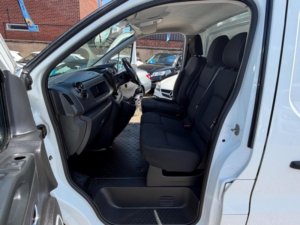 2019 Vauxhall Vivaro 1.6 Cdti 2900 Sportive L1 H1 Euro 6 5dr in White — image 4