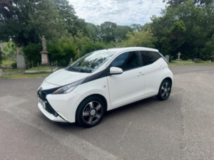 2017 Toyota Aygo 1.0 Vvt-I X-Clusiv3 X-Shift Euro 6 5dr in White — image 3