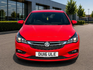 2016 Vauxhall Astra 1.6 Cdti Blueinjection Sri Euro 6 (s/s) 5dr in Red — image 2