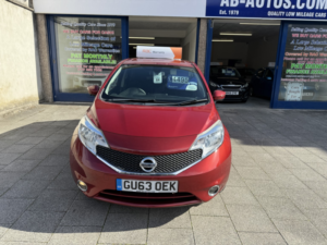 2013 Nissan Note 1.2 12v Acenta Premium in Burgundy — image 2