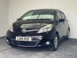 2014 Toyota Yaris 1.33 Dual Vvt-I Icon Multidrive S Euro 5 5dr Euro 5 in Other — image 3