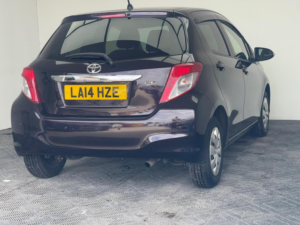 2014 Toyota Yaris 1.33 Dual Vvt-I Icon Multidrive S Euro 5 5dr Euro 5 in Other — image 6