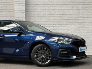 2019 BMW 1 Series 1.5 118i Se Dct Euro 6 (s/s) 5dr in Blue — image 5