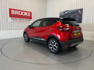 2018 Renault Captur 0.9 Tce Energy Gt Line Euro 6 (s/s) 5dr in Red — image 5