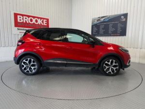 2018 Renault Captur 0.9 Tce Energy Gt Line Euro 6 (s/s) 5dr in Red — image 6