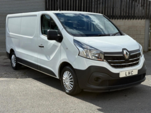 2021 Renault Trafic 2.0 Dci Energy 30 Business+ Lwb Standard Roof Euro 6 (s/s) 5dr in White — image 3