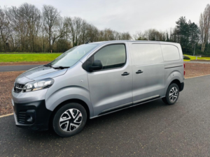 2022 Vauxhall Vivaro 1.5 Turbo D 2900 Dynamic L1 H1 Euro 6 (s/s) 6dr in Grey — image 3