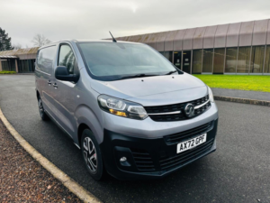 2022 Vauxhall Vivaro 1.5 Turbo D 2900 Dynamic L1 H1 Euro 6 (s/s) 6dr in Grey — image 4