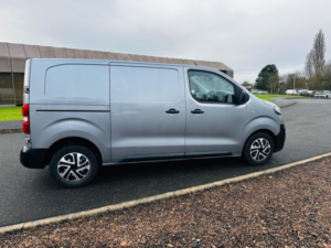 2022 Vauxhall Vivaro 1.5 Turbo D 2900 Dynamic L1 H1 Euro 6 (s/s) 6dr in Grey — image 5