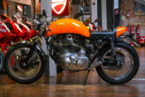 1950 Vincent Rapide Egli Vincent Stunning 1950 Example in Orange — image 3