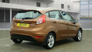 2016 Ford Fiesta 1.25 Zetec Euro 6 5dr in Brown — image 3