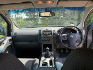 2009 Nissan Pathfinder 2.5 Dci Acenta in Black — image 4