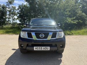 2009 Nissan Pathfinder 2.5 Dci Acenta in Black — image 5