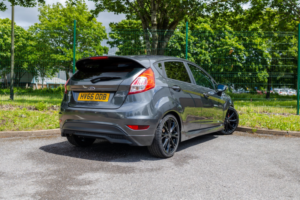 2016 Ford Fiesta 1.0 T Ecoboost St-Line in Grey — image 2