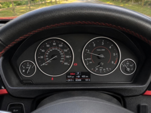 2012 BMW 3 Series 2.0 320d Sport Auto Euro 5 (s/s) 4dr in Red — image 4