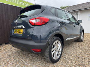 2015 Renault Captur 0.9 Dynamique Medianav Tce 90 Stop & Start in Blue — image 6
