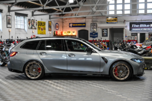 2025 BMW M3 3.0 Biturbo Competition Touring Full Ppf Tech & Visibility Pks Carbon Interior Harman Kardon H/sw R in Grey — image 3
