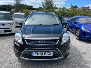 2012 Ford Kuga 2.0 Tdci Titanium AWD Euro 5 5dr in Black — image 5