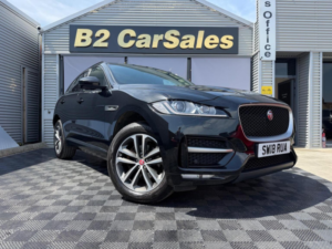 2018 Jaguar F-Pace 2.0 D240 R-Sport Auto AWD Euro 6 (s/s) 5dr in Black — image 2