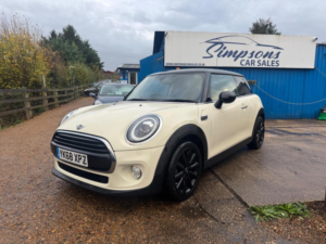 2018 MINI Hatch