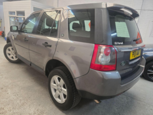 2011 Land Rover Freelander 2 2.2 Td4 Gs Commandshift 4WD Euro 5 5dr in Grey — image 6