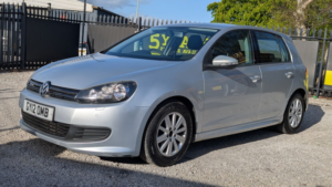2012 Volkswagen Golf 1.6 Tdi Bluemotion Hatchback 5dr Diesel Manual Euro 5 (s/s) (105 Ps) in Silver — image 3