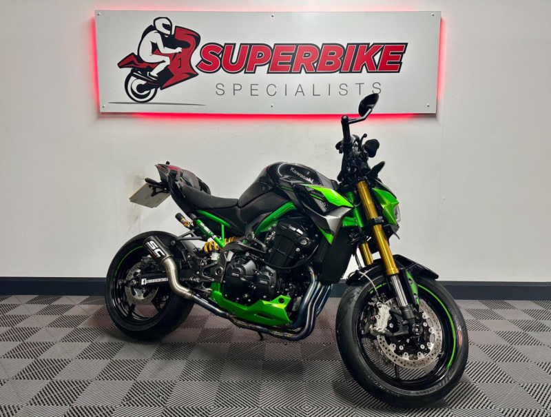2024 Kawasaki Z900 900 Se Supernaked Euro 5 in Black — image 1