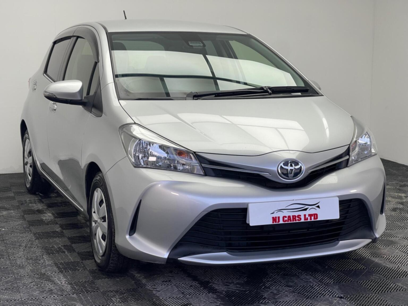 2016 Toyota Yaris 1.33 Dual Vvt-I Icon Hatchback 5dr Petrol Multidrive S Euro 6 (99 Ps) in Other — image 1