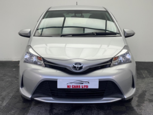 2016 Toyota Yaris 1.33 Dual Vvt-I Icon Hatchback 5dr Petrol Multidrive S Euro 6 (99 Ps) in Other — image 2