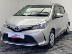 2016 Toyota Yaris 1.33 Dual Vvt-I Icon Hatchback 5dr Petrol Multidrive S Euro 6 (99 Ps) in Other — image 3