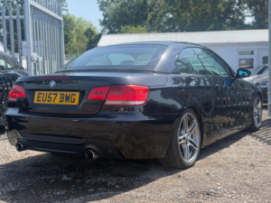 2007 BMW 3 Series 3.0 325i M Sport Steptronic Euro 4 2dr in Black — image 4
