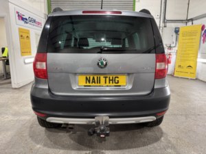 2011 Skoda Yeti 2.0 Tdi Elegance in Grey — image 6