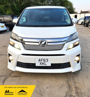 2014 Toyota Vellfire