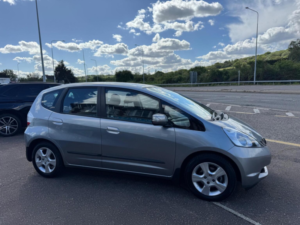 2010 Honda Jazz 1.4 I-Vtec Es I Shift Euro 5 5dr in Silver — image 6