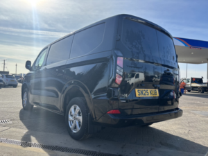 2025 Ford Transit Custom 2.5 Transit Custom V710 Limited Van 320 L1 2.5l Duratec 232ps PHEV Fwd 1 Speed Automatic in Black — image 5