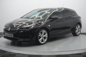 2019 Vauxhall Astra 1.4i Turbo Sri Vx Line Nav Euro 6 (s/s) 5dr in Black — image 5
