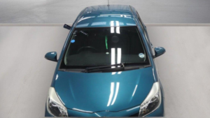 2013 Toyota Yaris 1.5 Vvt-H T4 CVT Euro 5 5dr in Blue — image 6