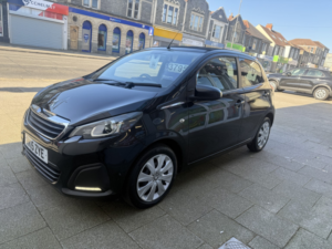 2015 Peugeot 108 1.0 Vti Active in Black — image 3
