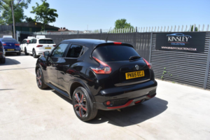 2015 Nissan Juke 1.2 Dig-T Tekna Euro 6 (s/s) 5dr in Black — image 5