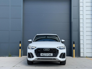 2023 Audi Q5 2.0 Tfsie 50 S Line S Tronic Quattro Euro 6 (s/s) 5dr 17.9kwh in White — image 2