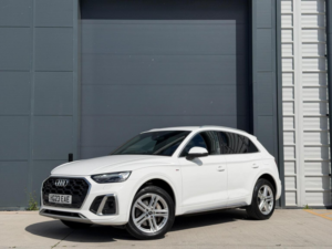 2023 Audi Q5 2.0 Tfsie 50 S Line S Tronic Quattro Euro 6 (s/s) 5dr 17.9kwh in White — image 3