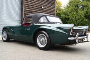 1964 Daimler Sp250 Dart 2 Door Convertible in Green — image 4