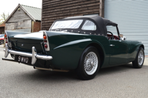 1964 Daimler Sp250 Dart 2 Door Convertible in Green — image 5